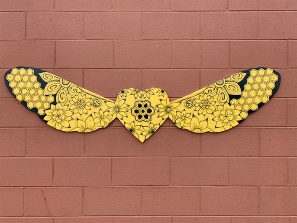 Honeybee Wings